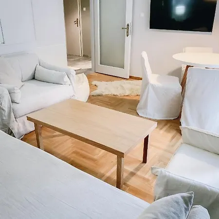 Api Projects Kolonaki - Casa Academia *